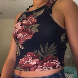Floral fitted crop top